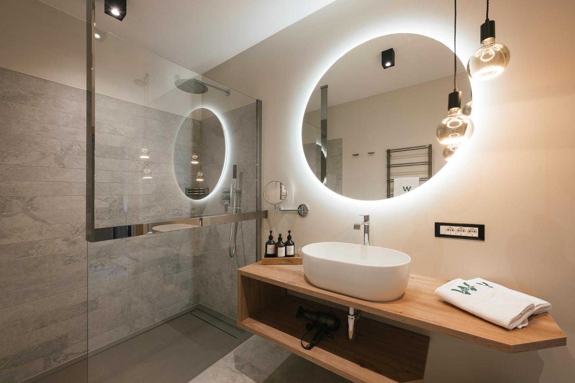 Boutique Hotel Wiesenhof - Adults Only Lana Exterior foto
